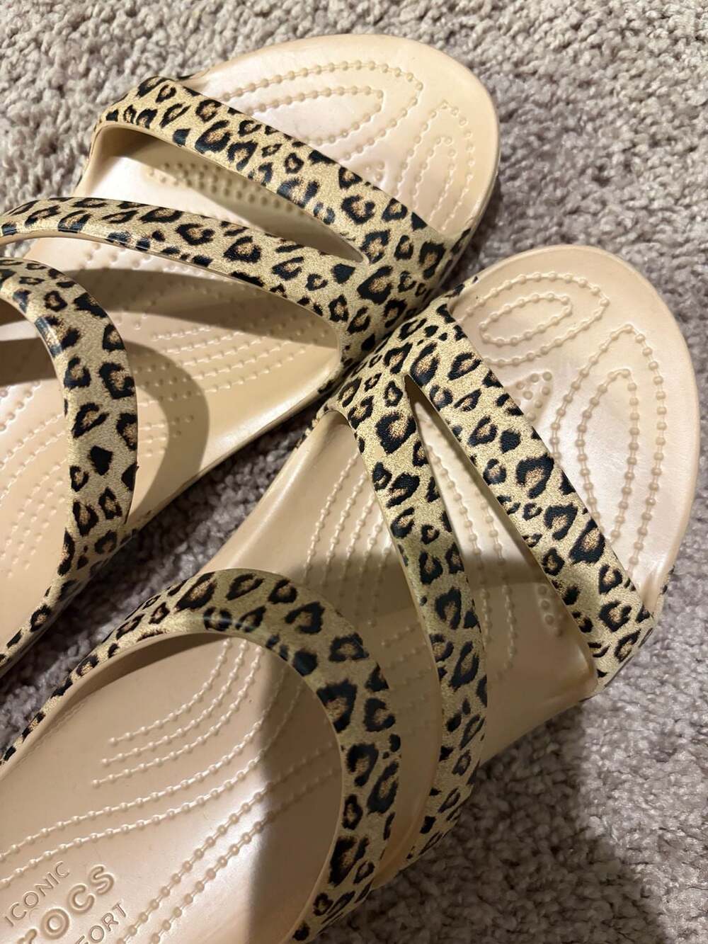Crocs Kadee II Size 9 Leopard